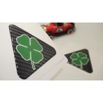 Alfa Romeo Yonca Logo Yan Çamurluk 3M 3D Karbon Damla Logo Amblem (547073915)