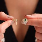 Altın Emerald Taşlı Üçgen Küpe Özel Tasarım