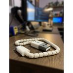 Alvina Atölye Oynar Eklemli Dev Kablo Figürü (1 Metre) - Type-C / Usb-A Beyaz Koleksiyonluk Figür