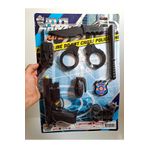 ALYTOYS Oyuncak Polis Seti 8 Parça 32x45cm Tabanca Kelepçe Jop Bıçak Telsiz Dürbün El Bomba Rozet