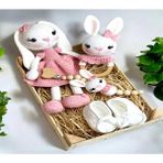 Amigurumi Örgü Tavşan Emzik Zinciri Çıngırak ve Patik 4lü Set