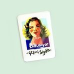 Anason İşleri Buzdolabının Yıldızları Magnet (Bakmıyor Çeşmi Siyah)