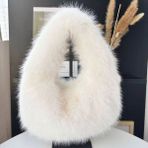 Anbly Collection Yumuşak Dokulu Suni Kürk Peluş Kadın Çanta - Krem