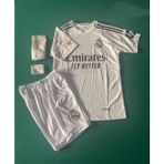 Andream Real Madri'd Bellingham 2025 Sezon Futbol Çocuk Forması 4'lü Set Çorap + Bileklik Hediyeli - 13 - 14 Yaş - Beyaz