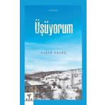 Ark Kitapları Üşüyorum-Şiirler