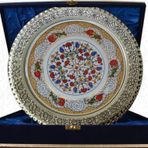 Armada Çini Armada Cini Prt 44 25 Cm Sarı Altın Yaldızlı Lale Karanfil Gümüş Çerçeveli Porselen Cini Tabak