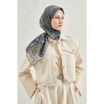 Armine Çiçek Eşarp 48 49