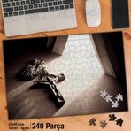 Asil Hobi İsa Mesih Haç Kolye-Işık Yansıma-Dini Yapboz-Ayak Destekli Çerçeveli 240 Parça Puzzle
