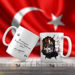 Asilmeydan Masasında Kitap Okuyan Sivil Mustafa Kemal Atatürk - Atatürk'ün Sözleri -Kupa Bardak
