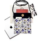 Askılı - Kitap Çantası/Tablet Çantası/Ebook Çantası/Book Sleeve/Tablet Sleeve – Çıkarılabilir Askı, Çok Amaçlı Çanta (Nazar Boncukları, Gözler, Hamsa)