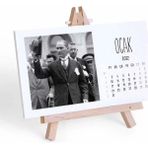 Atatürk Fotoğraflı 2026 Takvim Şövale Masa Takvimi - görseldeki renk