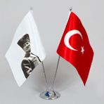 Atatürk Masa Bayrağı 1 İkili 15x22,5 Cm Direkli