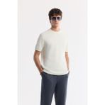 Avva Erkek Ekru Regular Fit Bisiklet Yaka Pamuklu Jakarlı Elastan T-Shirt A51Y1012
