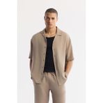 Avva Erkek Oversize Fit Bej Apaj Yaka Soft Touch Kısa Kol Gömlek A51Y2006