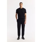 Avva Erkek Siyah Beli Lastikli Bağcıklı Bi-Stretch Regular Fit Eşofman Altı A51Y3412