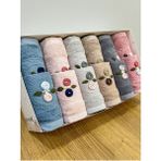 ayhanhome Nakış Işleme Desenli Kutulu Çeyizlik 12'Li 6 El Yüz & 6 Mutfak Havlu Seti - Renkli - 50 x 90 cm