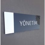 Aynalı Klasik Seri Yönetim Kapı İsimliği