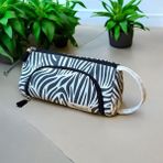 Babun Ilgaz Zebra Desenli Büyük Organik Kanvas Pamuk Bez Kumaş Kalem Kutusu Kalemlik Makyaj Çanta Lüks Son Moda Trend Premium Iki Bölmeli Yeni Sezon Hediye El Yapımı Çok Fonksiyonlu