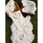 Baby Clime; Isim Nakışlı Müslin Bebek Tulumu, Şapka, Eldiven, Battaniye, Yastık, Puset Örtüsü - 6 Parça Bebek Seti - 0 - 3 Ay - Krem