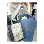 Baby Clime USN-70120-LCİB-1. 70X120 Nakışlı Bebek Uyku Seti Isimli - Lüks Cibinlik Ve Aparat - Ayda Oturan Ayıcık Motifli
