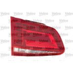 Bagaj Stop Lambası Sol Ampullu Led Touareg 2010> - Valeo 044608