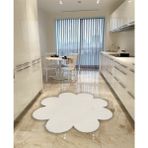 Balat Halı Dekoratif Beyaz Peluş Yumuşak Papatya Desen Halı 150x150