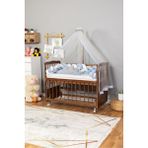 Bamgidoo Ahşap Beşik Anne Yanı Beşik Ceviz 60X120 - Mavi Beyaz Örgü Uyku Seti Seti + Yatak + Tekerlekli - Kahverengi
