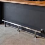 Bar Ayak Rayı, 6.6ft Gümüş Çubuk Ayak Rayı Zemin Standlı - Tezgah Altı Ayak Korkuluğu, Mutfak, Ev, Bar, Masa için Kare Boru Ayak Dayanağı (4,7 ft/143 cm)