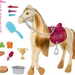 Barbie Barbie The Great Horse Chase, Horse Moves, Dances & Blinks Eyesinden Esinlenen Sesler, Müzik ve Aksesuarlarla Oyuncak At