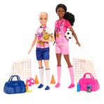 Barbie kariyer bebekleri ve 15 aksesuar, Barbie 'Brooklyn' ile sarı saçlı ve minyon bebek, 2 kale, 2 top ve daha fazlasıyla Futbolcu Bebekler oyun seti, HRG88