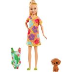 Barbie ve Chelsea Kayıp Doğum Günü Stacie Bebek, Sarı Saçlı, Çiçek Desenli Elbiseli, Hayvan Figürü ve Aksesuarları İle, 3-7 Yaş Arası İçin GRT89