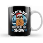 Baskı Dükkanı Cute Funny Slothing Through The Snow Christmas Kupa