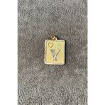 Bayar Gold 14 Ayar Altın Y Harf Nostaljik Kare Kolye Ucu