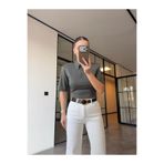 BB Bensu Buyruk VATKALI POLO YAKA CROP T-SHİRT YEŞİL