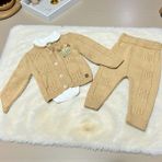 Bebe Yaka Bodyli Çiçek Aksesuarlı Triko Üçlü Alt Takım - ANG1515-CAMEL-9 - 12 Ay Camel