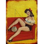 Bedeko Fanusta Balık Tutan Pin Up Kızı Dekoratif Ahşap Tablo