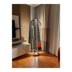 BEHLİ STORE Doğal Ahşap LED Lambader 170 cm Gün Işığı Kumandalı Dimmerli Parlaklık Ayarlı Dikdörtgen Gövdeli Pürmüz Yakma Modern Dekoratif Yer Lambası