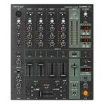 Behringer DJX900USB DJ Mikseri
