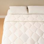 BELLA MAISON Bambu Kapitoneli Dış Kumaş:%100 Pamuk/İç Dolgu:%30 Bambu%70 Polyester Elyaf Yorgan, Beyaz, Tek Kişilik (155x215 cm)