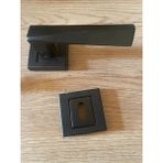 Bersa Yapı Prizma Sac Kare Rozetli Oda Kapı Kolu Siyah 1 Takım