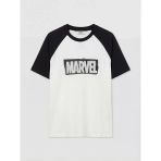 Beyaz Bisiklet Yaka Marvel Baskılı Erkek Tişört
