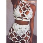 Beyaz Deri Harness Set, Halter Yaka Crop Top ve Etek, Metal Perçinli, Kafes Tasarım, Seksi İki Parça