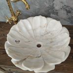 Beyaz Mermer Nilüfer Çiçeği Lavabo