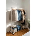 Beyaz Metal Konfeksiyon Askısı - Minimalist Elbise Askılığı - Butik Tipi Askı