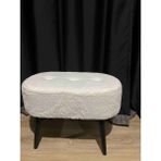 Beylerbeyi Gürgen Ahşap Ayak Welsoft Kumaş Oval Pufidik Puf Bench Tabure Sandalye - Beyaz - Siyah