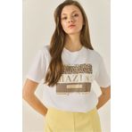 Bianco Lucci Kadın Baskılı Taş Detaylı Normal Kalıp Pamuklu T-Shirt 8136 60283302