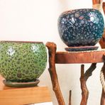 Bitki Tasarımı Ev Dekorasyon Yeşil Şekilli Ve Lacivert Şekilli Artistik Çift Sırlı İç Ve Dış Mekan Kullanımlı Tabaklı Toprak Terrakota Saksı Saksılık Salon Çiçeklik İkili Set