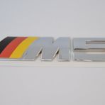 BMW M5 YAZI / LOGO ALMAN BAYRAKLI E34-E39-E60 51147898126