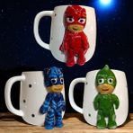 Boni Bon Collection Design 3D Kabartma El Emeği Göz Nuru Pijamaskeliler Pjmasks Seramik Kupa Bardak 400 Ml Hediye Paketi Yapılabilir - Kırmızı - Mavi - Yeşil