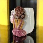 Bonita Bon Luxe 3D Kabartma El Emeği Göz Nuru Gül Buketli Çiçekli Seramik KUPA BARDAK 400 ml - Kahverengi
